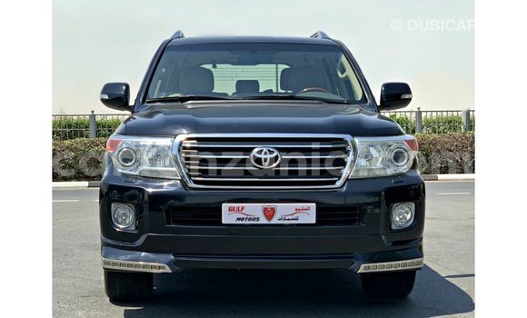 Buy Import Toyota Land Cruiser Black Car in Import - Dubai in Arusha Buy Import Toyota Land Cruiser Black Car in Import - Dubai in Arusha