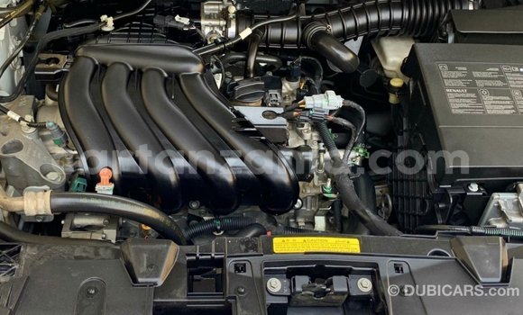 Nunua Imported Renault Fluence Nyeupe Gari ndani ya Import - Dubai nchini Arusha Nunua Imported Renault Fluence Nyeupe Gari ndani ya Import - Dubai nchini Arusha