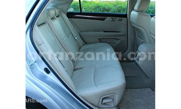 Nunua Imported Toyota Avalon Nyingine Gari ndani ya Import - Dubai nchini Arusha Nunua Imported Toyota Avalon Nyingine Gari ndani ya Import - Dubai nchini Arusha
