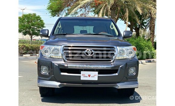 Nunua Imported Toyota Land Cruiser Nyingine Gari ndani ya Import - Dubai nchini Arusha Nunua Imported Toyota Land Cruiser Nyingine Gari ndani ya Import - Dubai nchini Arusha
