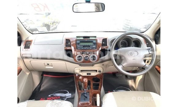 Nunua Imported Toyota Hilux Nyingine Gari ndani ya Import - Dubai nchini Arusha Nunua Imported Toyota Hilux Nyingine Gari ndani ya Import - Dubai nchini Arusha
