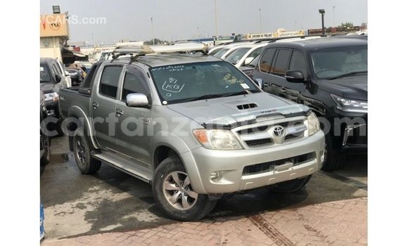 Nunua Imported Toyota Hilux Nyingine Gari ndani ya Import - Dubai nchini Arusha Nunua Imported Toyota Hilux Nyingine Gari ndani ya Import - Dubai nchini Arusha