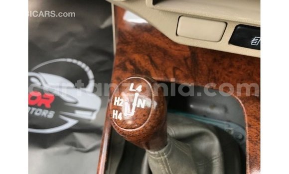Nunua Imported Toyota Hilux Nyingine Gari ndani ya Import - Dubai nchini Arusha Nunua Imported Toyota Hilux Nyingine Gari ndani ya Import - Dubai nchini Arusha