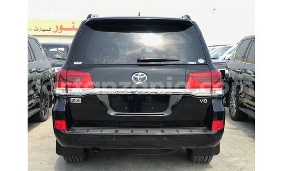 Nunua Imported Toyota Land Cruiser Nyeusi Gari ndani ya Import - Dubai nchini Arusha Nunua Imported Toyota Land Cruiser Nyeusi Gari ndani ya Import - Dubai nchini Arusha
