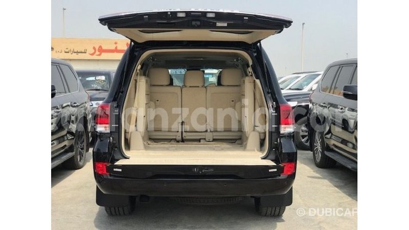 Big with watermark toyota land cruiser arusha import dubai 10109