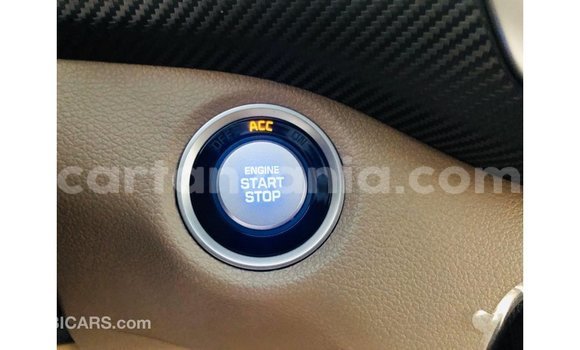 Buy Import Hyundai Tucson White Car in Import - Dubai in Arusha Buy Import Hyundai Tucson White Car in Import - Dubai in Arusha