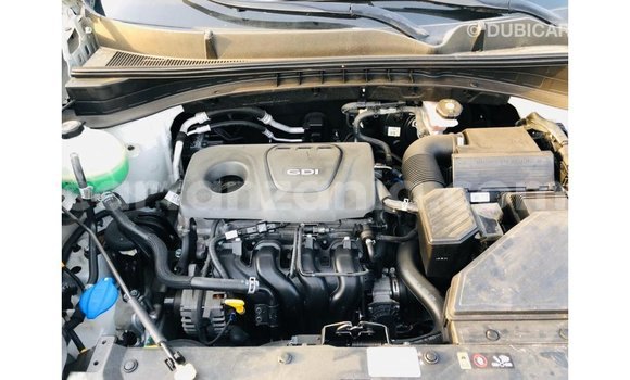 Buy Import Kia Sportage Other Car in Import - Dubai in Arusha Buy Import Kia Sportage Other Car in Import - Dubai in Arusha