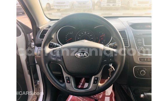 Buy Import Kia Sorento Other Car in Import - Dubai in Arusha Buy Import Kia Sorento Other Car in Import - Dubai in Arusha