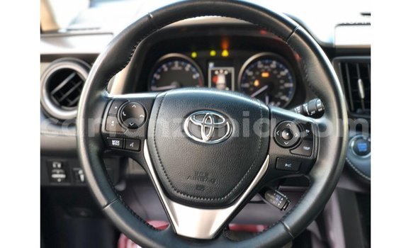 Nunua Imported Toyota 4Runner Nyeusi Gari ndani ya Import - Dubai nchini Arusha Nunua Imported Toyota 4Runner Nyeusi Gari ndani ya Import - Dubai nchini Arusha