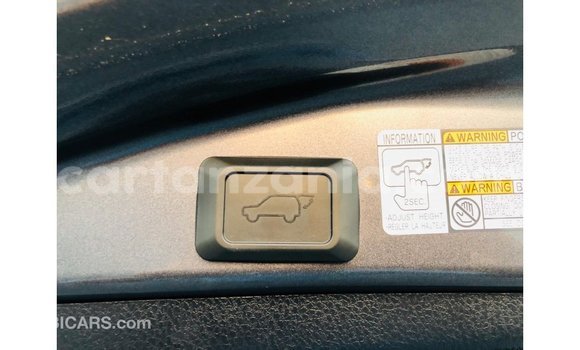 Nunua Imported Toyota 4Runner Nyeusi Gari ndani ya Import - Dubai nchini Arusha Nunua Imported Toyota 4Runner Nyeusi Gari ndani ya Import - Dubai nchini Arusha