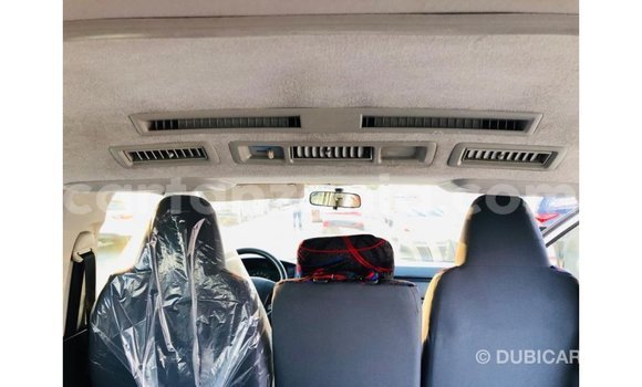 Buy Import Toyota Hiace White Car in Import - Dubai in Arusha Buy Import Toyota Hiace White Car in Import - Dubai in Arusha
