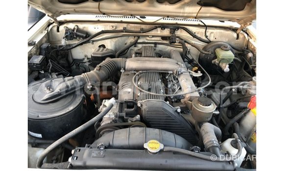 Buy Import Toyota Land Cruiser White Car in Import - Dubai in Arusha Buy Import Toyota Land Cruiser White Car in Import - Dubai in Arusha