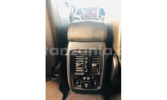 Buy Import Jeep Grand Cherokee Black Car in Import - Dubai in Arusha Buy Import Jeep Grand Cherokee Black Car in Import - Dubai in Arusha