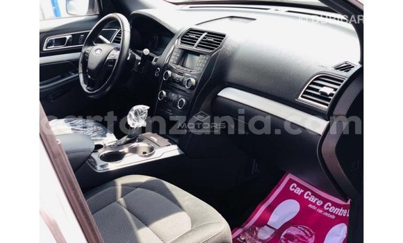 Nunua Imported Ford Explorer Nyingine Gari ndani ya Import - Dubai nchini Arusha Nunua Imported Ford Explorer Nyingine Gari ndani ya Import - Dubai nchini Arusha