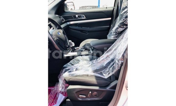 Nunua Imported Ford Explorer Nyingine Gari ndani ya Import - Dubai nchini Arusha Nunua Imported Ford Explorer Nyingine Gari ndani ya Import - Dubai nchini Arusha