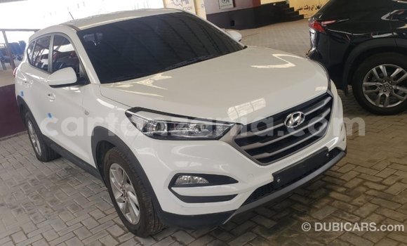 Buy Import Hyundai Tucson White Car in Import - Dubai in Arusha Buy Import Hyundai Tucson White Car in Import - Dubai in Arusha