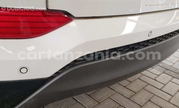 Buy Import Hyundai Tucson White Car in Import - Dubai in Arusha Buy Import Hyundai Tucson White Car in Import - Dubai in Arusha