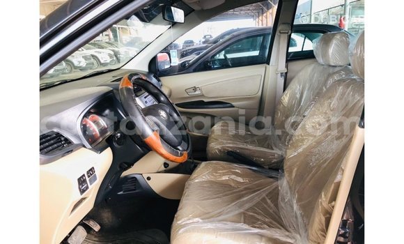Nunua Imported Toyota Avanza Nyeusi Gari ndani ya Import - Dubai nchini Arusha Nunua Imported Toyota Avanza Nyeusi Gari ndani ya Import - Dubai nchini Arusha