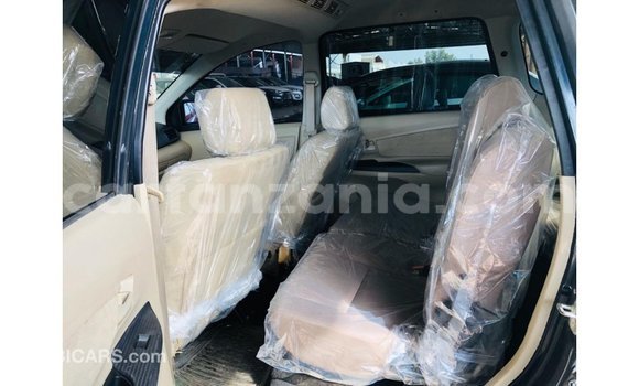 Nunua Imported Toyota Avanza Nyeusi Gari ndani ya Import - Dubai nchini Arusha Nunua Imported Toyota Avanza Nyeusi Gari ndani ya Import - Dubai nchini Arusha
