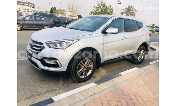 Buy Import Hyundai Santa Fe Other Car in Import - Dubai in Arusha Buy Import Hyundai Santa Fe Other Car in Import - Dubai in Arusha