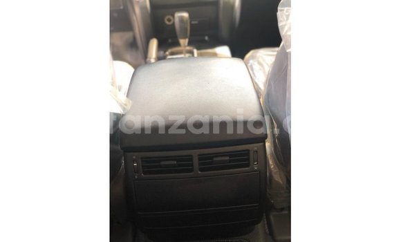 Buy Import Toyota Land Cruiser White Car in Import - Dubai in Arusha Buy Import Toyota Land Cruiser White Car in Import - Dubai in Arusha