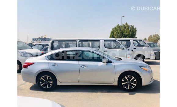 Nunua Imported Nissan Altima Nyingine Gari ndani ya Import - Dubai nchini Arusha Nunua Imported Nissan Altima Nyingine Gari ndani ya Import - Dubai nchini Arusha