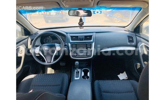Nunua Imported Nissan Altima Nyingine Gari ndani ya Import - Dubai nchini Arusha Nunua Imported Nissan Altima Nyingine Gari ndani ya Import - Dubai nchini Arusha