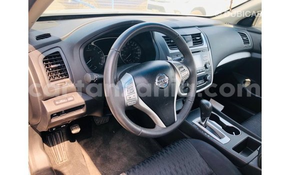 Nunua Imported Nissan Altima Nyingine Gari ndani ya Import - Dubai nchini Arusha Nunua Imported Nissan Altima Nyingine Gari ndani ya Import - Dubai nchini Arusha