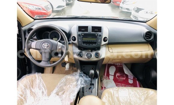 Nunua Imported Toyota 4Runner Nyeusi Gari ndani ya Import - Dubai nchini Arusha Nunua Imported Toyota 4Runner Nyeusi Gari ndani ya Import - Dubai nchini Arusha