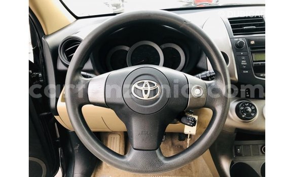 Nunua Imported Toyota 4Runner Nyeusi Gari ndani ya Import - Dubai nchini Arusha Nunua Imported Toyota 4Runner Nyeusi Gari ndani ya Import - Dubai nchini Arusha