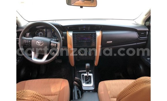 Buy Import Toyota Fortuner White Car in Import - Dubai in Arusha Buy Import Toyota Fortuner White Car in Import - Dubai in Arusha