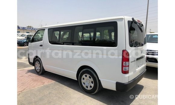 Buy Import Toyota Hiace White Car in Import - Dubai in Arusha Buy Import Toyota Hiace White Car in Import - Dubai in Arusha
