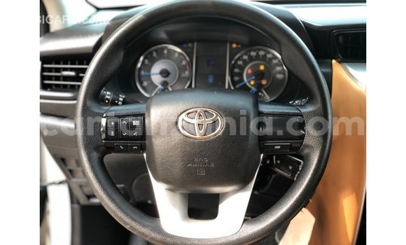 Buy Import Toyota Fortuner White Car in Import - Dubai in Arusha Buy Import Toyota Fortuner White Car in Import - Dubai in Arusha