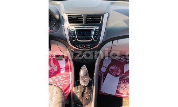 Nunua Imported Hyundai Accent Nyekundu Gari ndani ya Import - Dubai nchini Arusha Nunua Imported Hyundai Accent Nyekundu Gari ndani ya Import - Dubai nchini Arusha