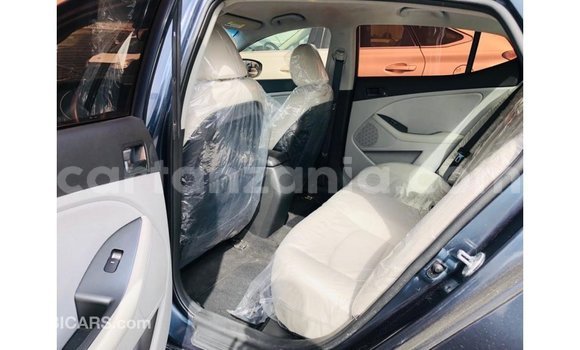 Nunua Imported Kia Optima Bluu Gari ndani ya Import - Dubai nchini Arusha Nunua Imported Kia Optima Bluu Gari ndani ya Import - Dubai nchini Arusha