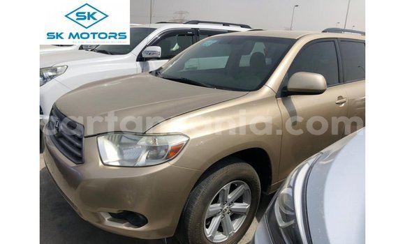 Nunua Imported Toyota Highlander Nyingine Gari ndani ya Import - Dubai nchini Arusha Nunua Imported Toyota Highlander Nyingine Gari ndani ya Import - Dubai nchini Arusha