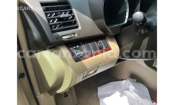 Nunua Imported Toyota Highlander Nyingine Gari ndani ya Import - Dubai nchini Arusha Nunua Imported Toyota Highlander Nyingine Gari ndani ya Import - Dubai nchini Arusha