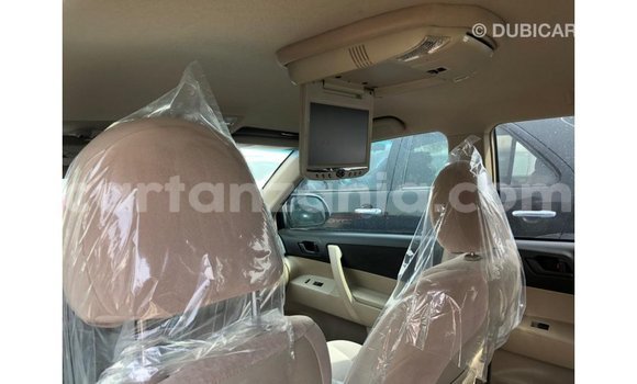 Buy Import Toyota Highlander Blue Car in Import - Dubai in Arusha Buy Import Toyota Highlander Blue Car in Import - Dubai in Arusha