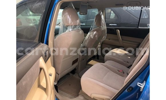 Buy Import Toyota Highlander Blue Car in Import - Dubai in Arusha Buy Import Toyota Highlander Blue Car in Import - Dubai in Arusha