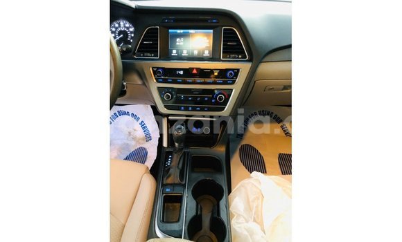 Nunua Imported Hyundai Sonata Nyekundu Gari ndani ya Import - Dubai nchini Arusha Nunua Imported Hyundai Sonata Nyekundu Gari ndani ya Import - Dubai nchini Arusha