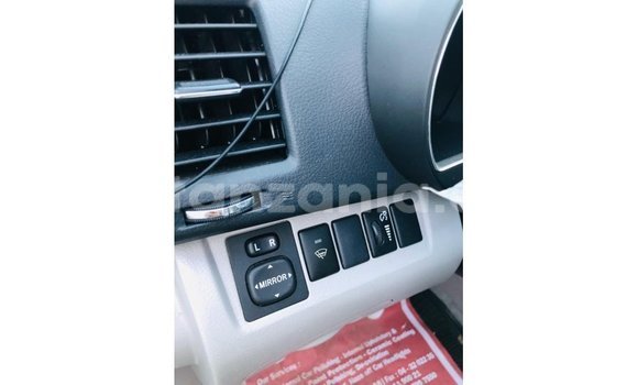 Nunua Imported Toyota Highlander Nyingine Gari ndani ya Import - Dubai nchini Arusha Nunua Imported Toyota Highlander Nyingine Gari ndani ya Import - Dubai nchini Arusha