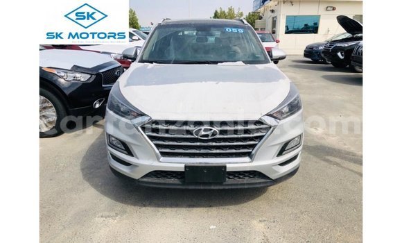 Buy Import Hyundai Tucson Other Car in Import - Dubai in Arusha Buy Import Hyundai Tucson Other Car in Import - Dubai in Arusha