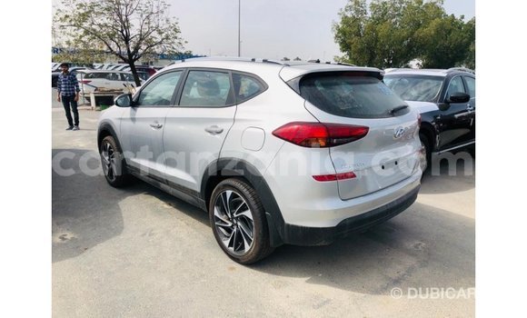 Buy Import Hyundai Tucson Other Car in Import - Dubai in Arusha Buy Import Hyundai Tucson Other Car in Import - Dubai in Arusha