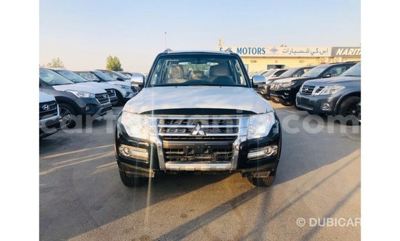 Nunua Imported Mitsubishi Pajero Nyeusi Gari ndani ya Import - Dubai nchini Arusha Nunua Imported Mitsubishi Pajero Nyeusi Gari ndani ya Import - Dubai nchini Arusha