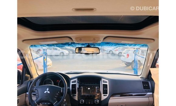 Nunua Imported Mitsubishi Pajero Nyeusi Gari ndani ya Import - Dubai nchini Arusha Nunua Imported Mitsubishi Pajero Nyeusi Gari ndani ya Import - Dubai nchini Arusha