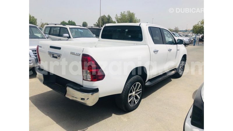 Big with watermark toyota hilux arusha import dubai 10172