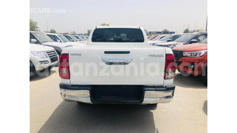 Big with watermark toyota hilux arusha import dubai 10172
