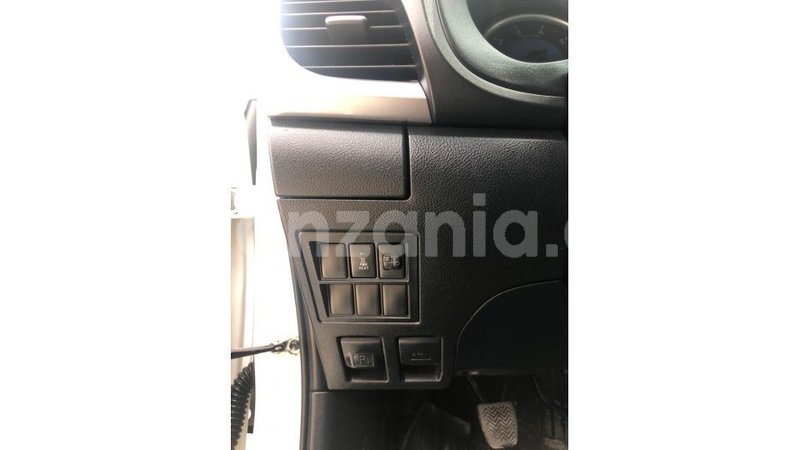 Big with watermark toyota hilux arusha import dubai 10172