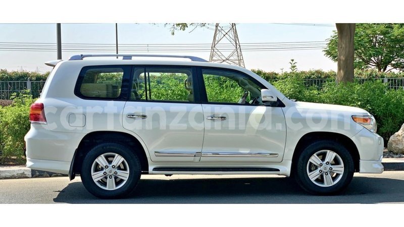 Big with watermark toyota land cruiser arusha import dubai 10178