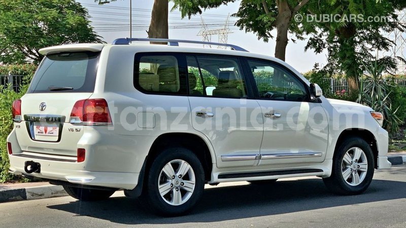 Big with watermark toyota land cruiser arusha import dubai 10178